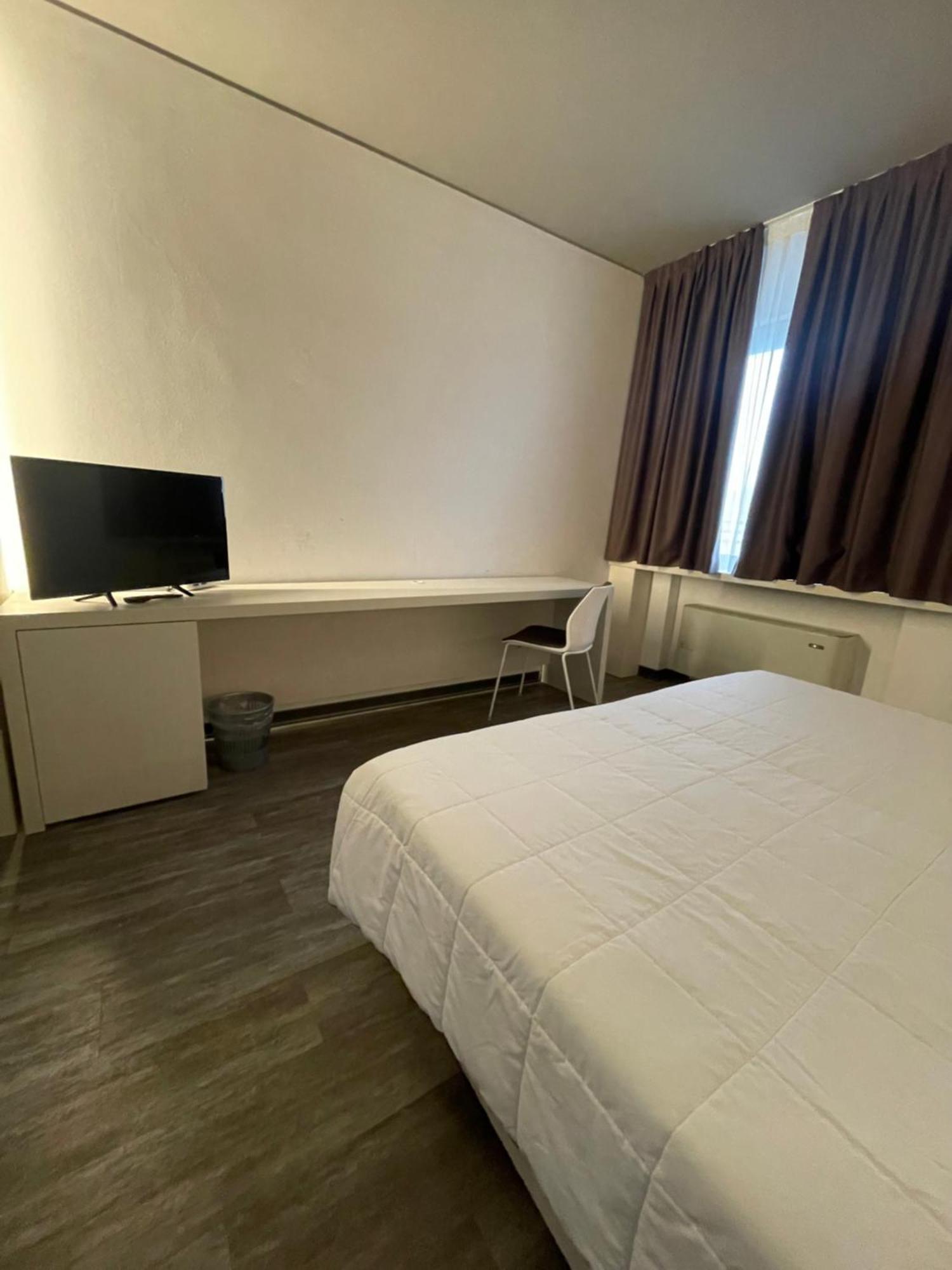 Hotel Albatros Mestre Zewnętrze zdjęcie